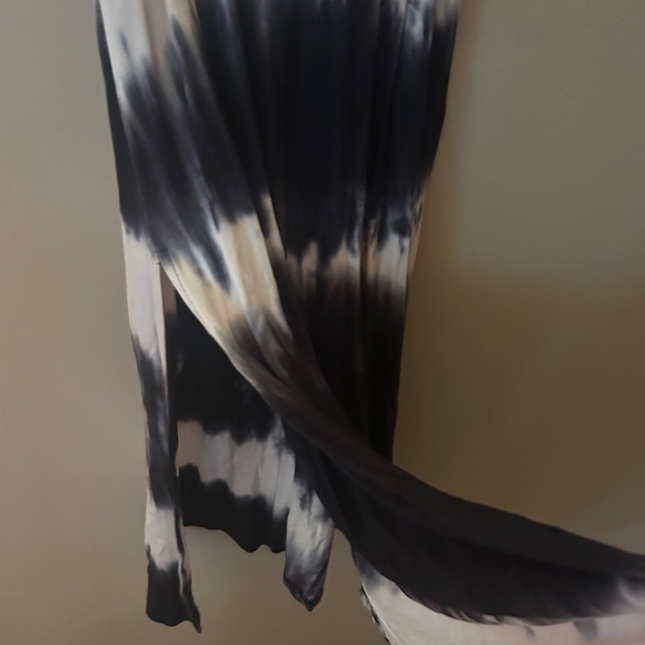 White Mark Tie-Dye Maxi Dress - Picture 3 of 3